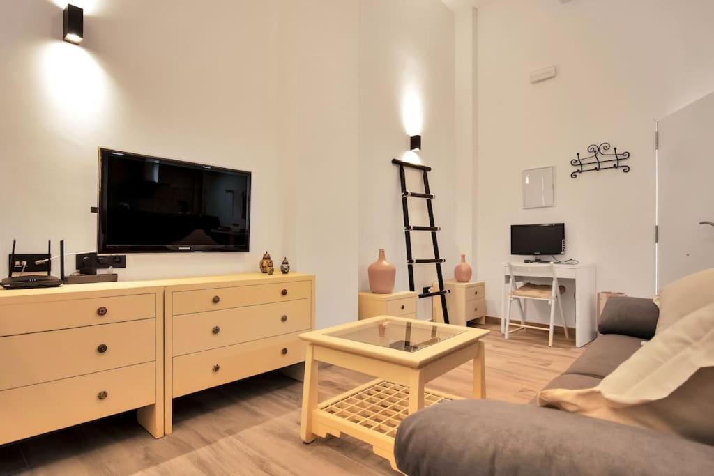 Moderno Loft En El Corazon Historico De Estepona - Casa Pepita 17 מראה חיצוני תמונה